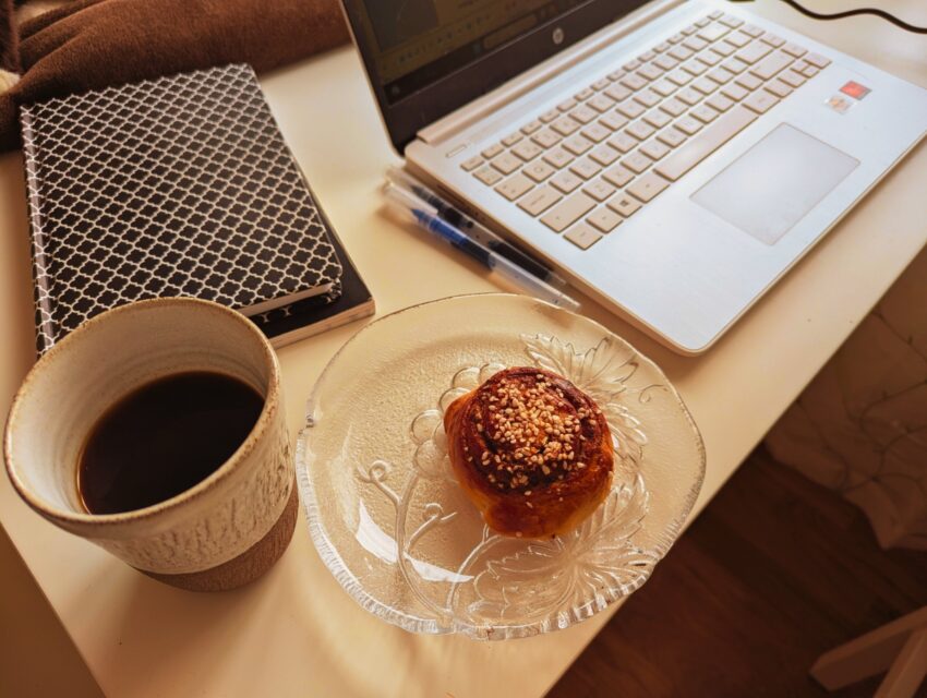 Coffee break during a writing session